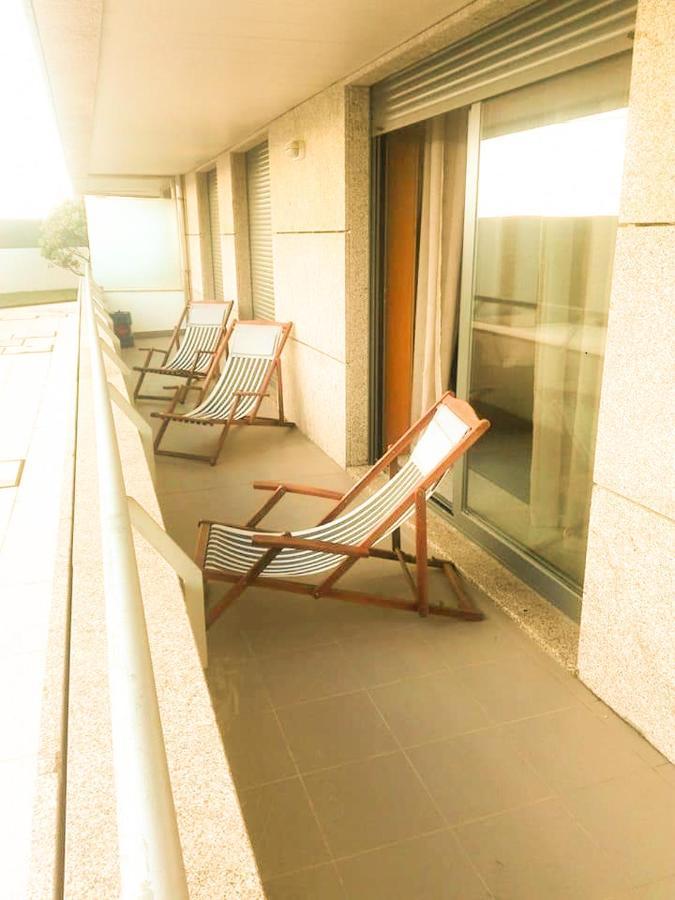 Beach Front Apartment - With Swimming Pool, Barbecue And Tennis Court! Viana do Castelo Exterior photo